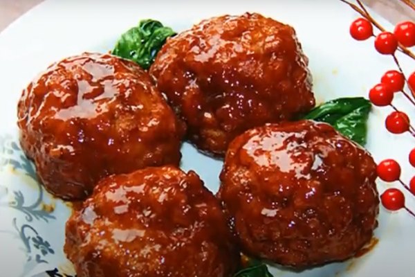 Braised Beef Meatballs in Savory Sauce